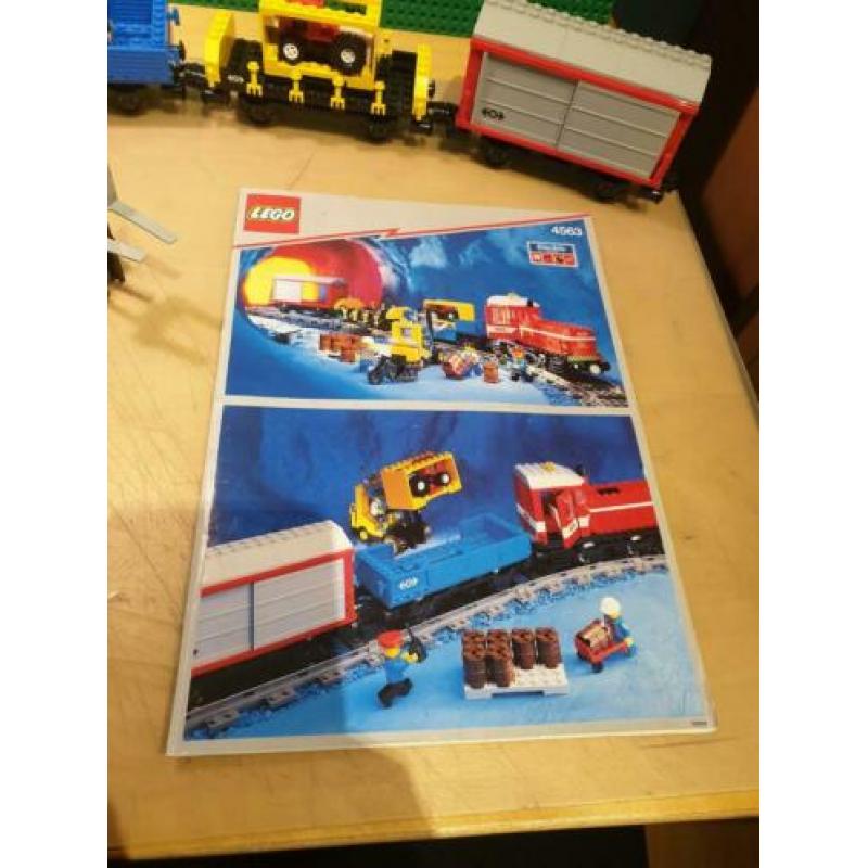 Lego trein 9v 9 volt 4563 Load N' Haul Railroad met boekje