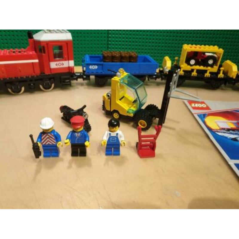 Lego trein 9v 9 volt 4563 Load N' Haul Railroad met boekje