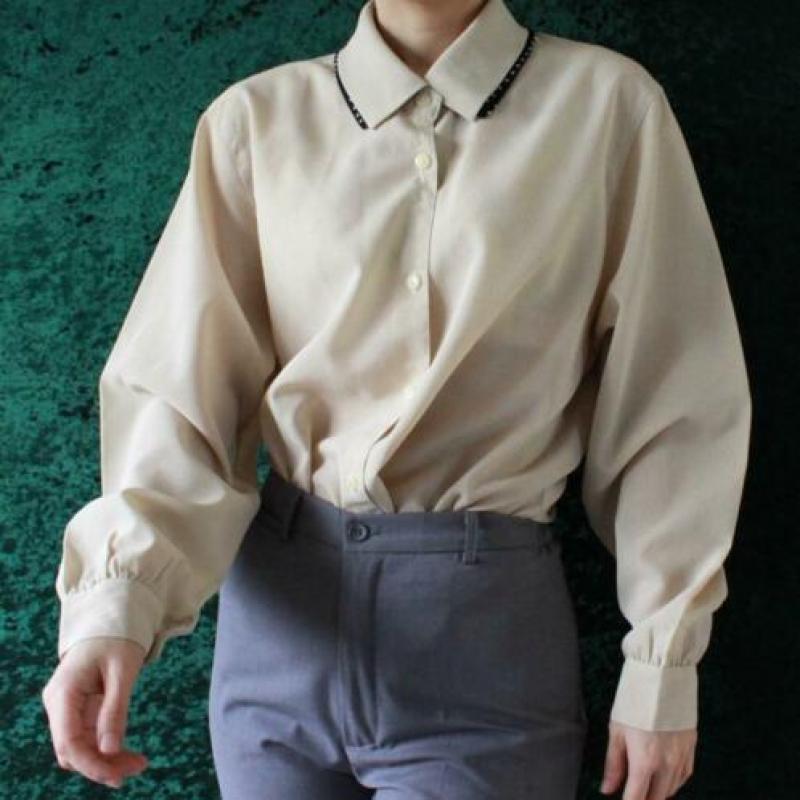 Vintage beige blouse kelin vierkant