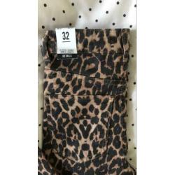Zara trafaluc Leopard print high rise jeans maat 32