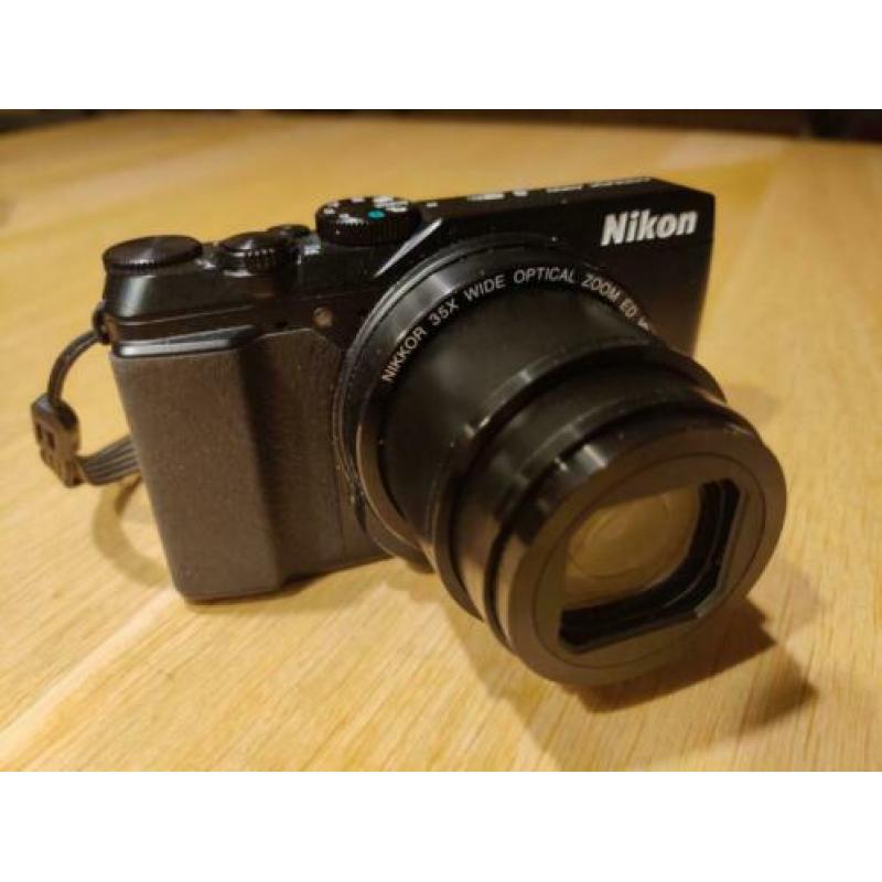 Nikon Coolpix A900. Zo goed als nieuw!