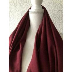 Sjaal met franje - bordeaux kleur - 66x188 cm