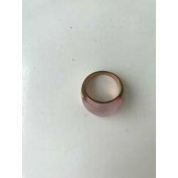 Mooie ring van Lucardi. Rosé met roze steen. Maat 52. Nieuw!