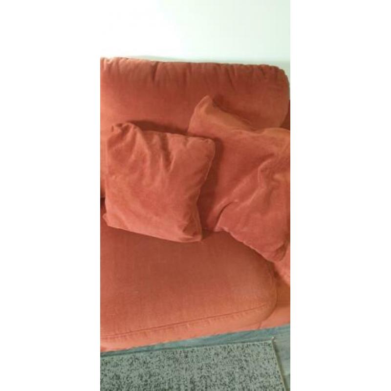 Rode bank met Chaise seat
