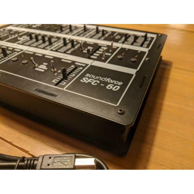 SoundForce SFC-60 V2 MIDI-controller (JUNO-60 & JUNO-106)