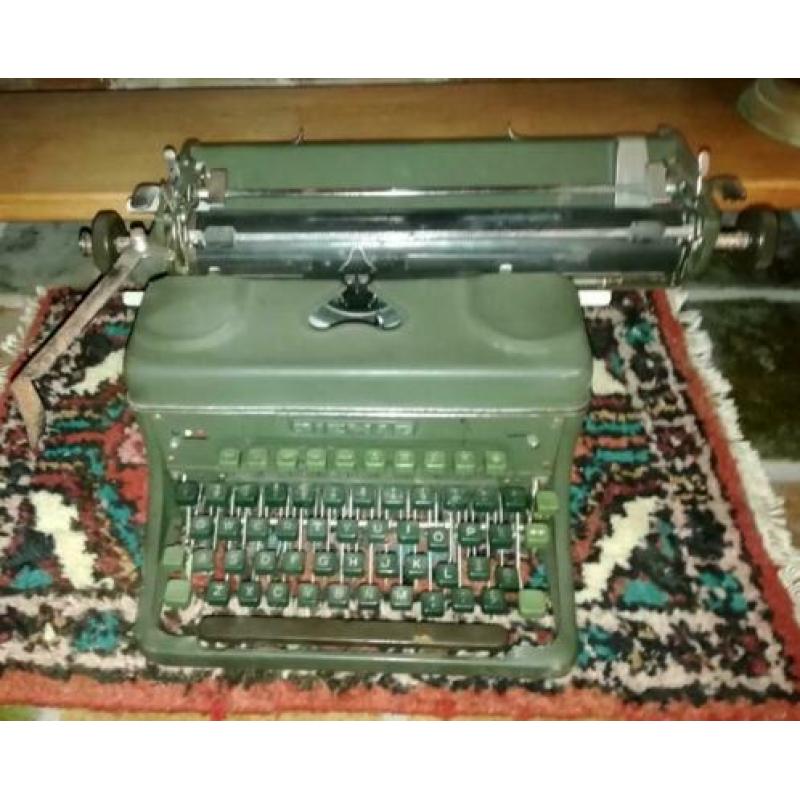 antieke typemachine