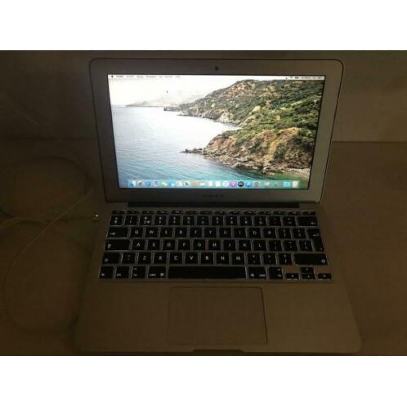 MacBook Air 11 inch, Mid 2013