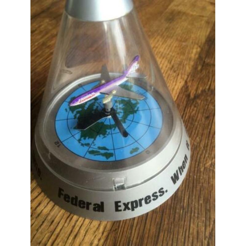 Federal Express - Fedex - klokje met vliegtuig