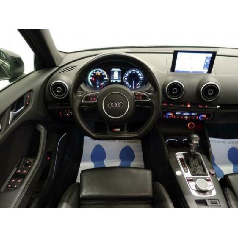 Audi A3 Sportback 1.4 e-tron PHEV [S-Line] S-Tronic B&O, Pan