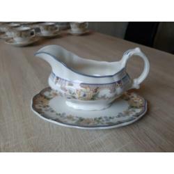Servies Royal Doulton 'the Majestic Collection'