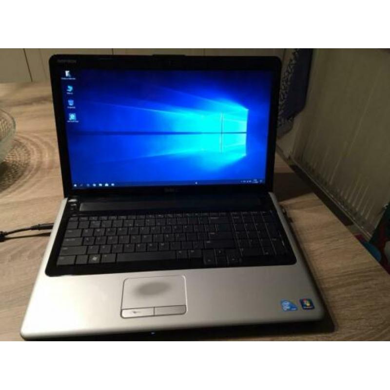 17 Inch Dell Inspiron 1750 laptop