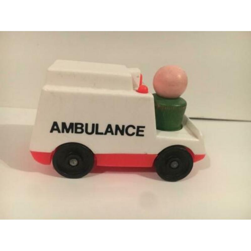 Fisher Price ambulance en auto vintage met 1 poppetje hout