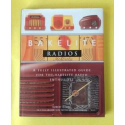 Vintage radio's Bakeliet radio engelstalig boek