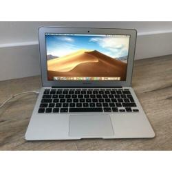 MacBook Air 11” 128gb SSD I5 in goede staat